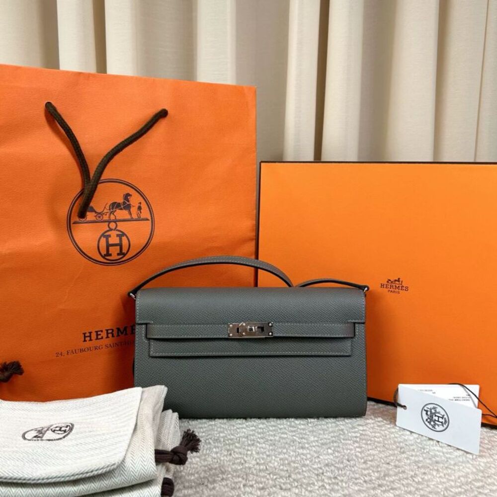 Hermès Women Pre-Loved Bag Very Good Condition